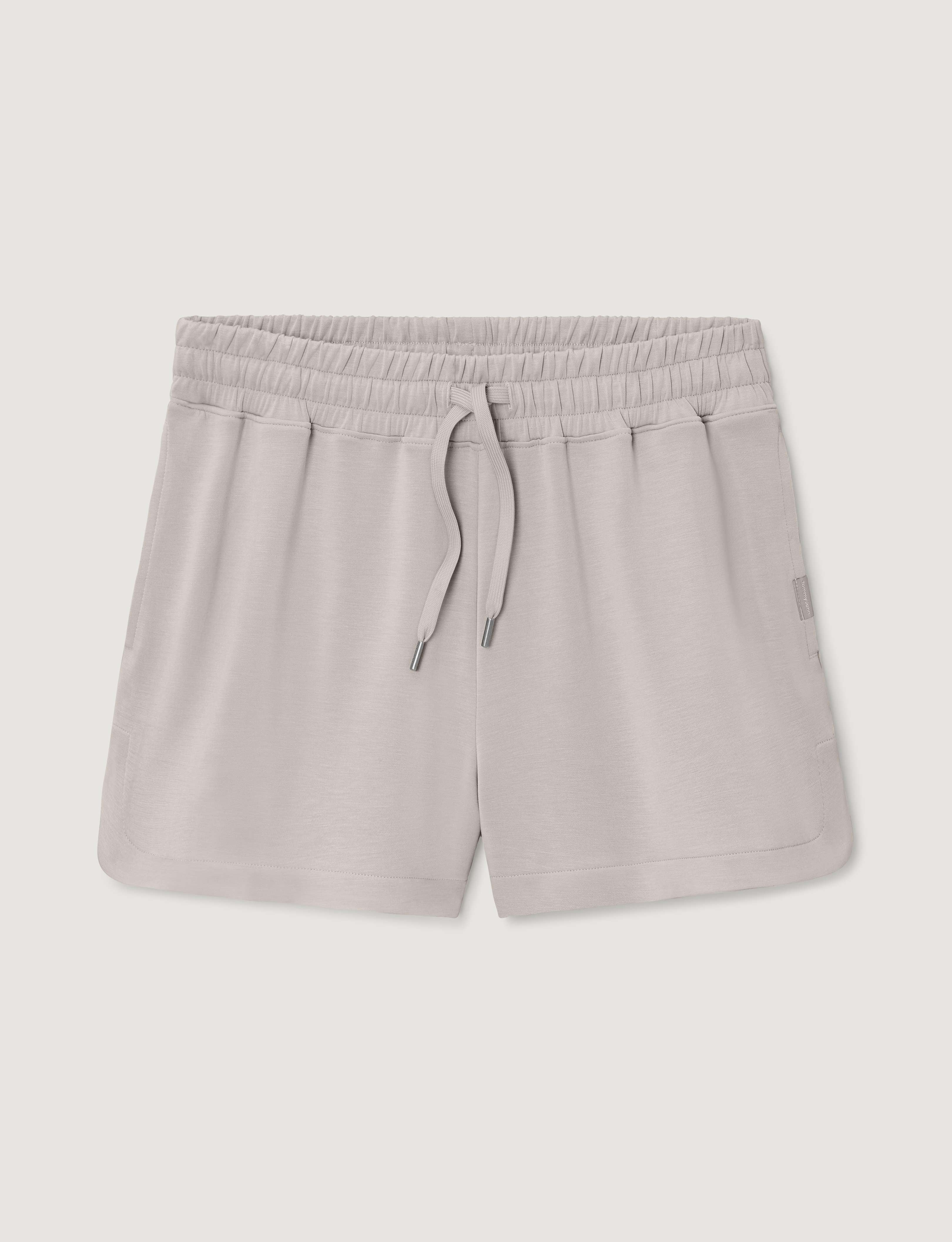 Women's Luxe Traveler Knit Mid-Rise Short